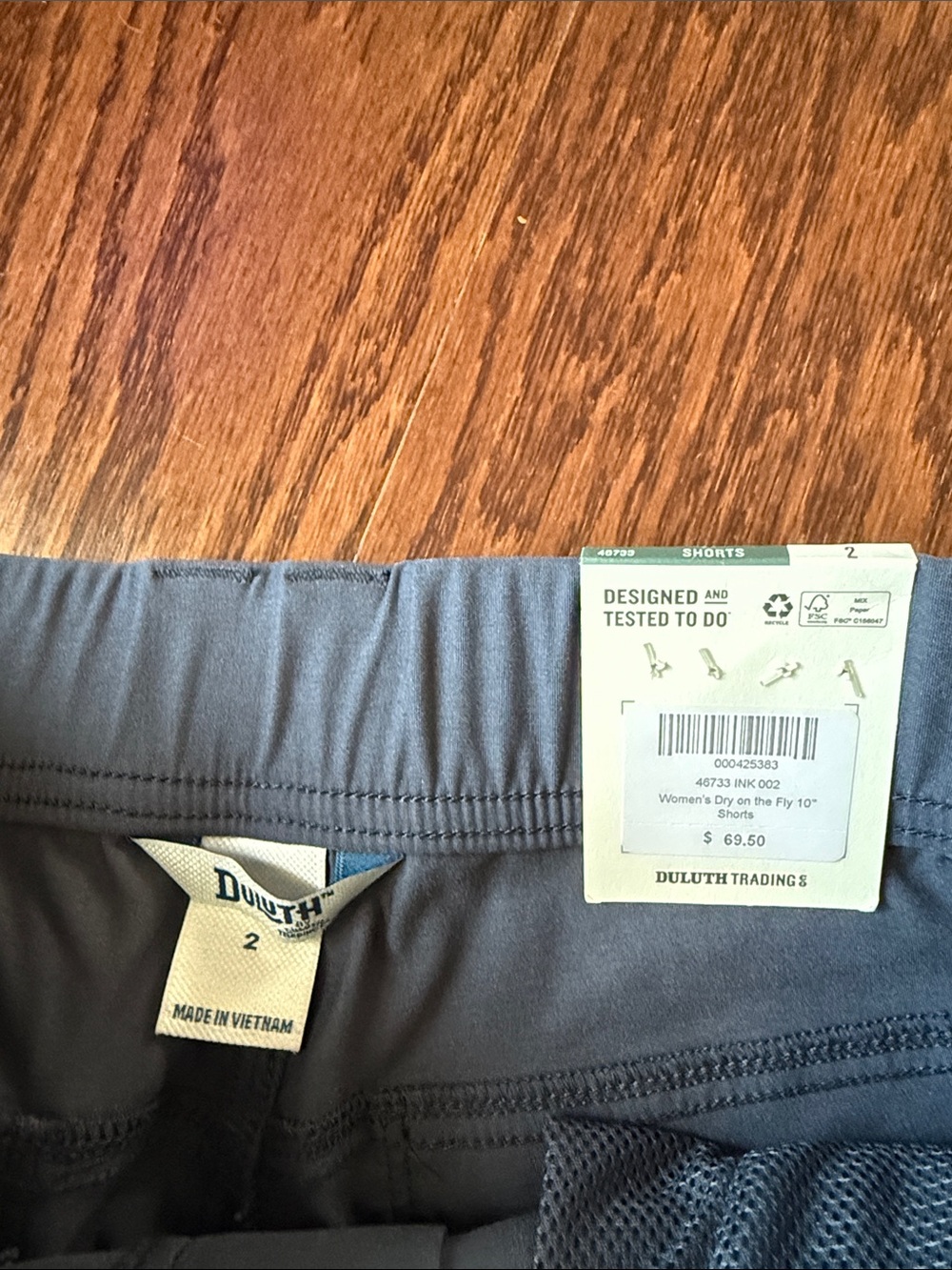 Duluth Trading Co women's Dry On The Fly 10" - Picture 3 of 8
